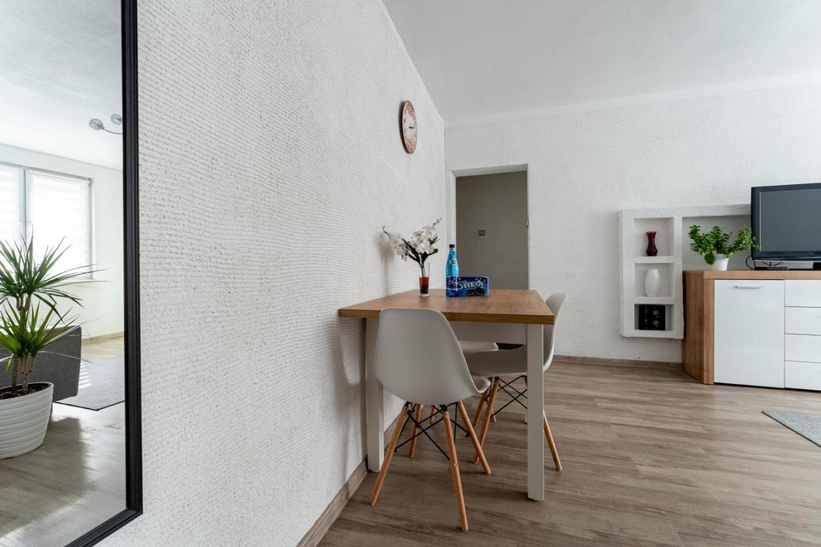 Apartament Gold - 2 Osobne Sypialnie Z Balkonem - Spaceapart Jelenia Góra Eksteriør bilde